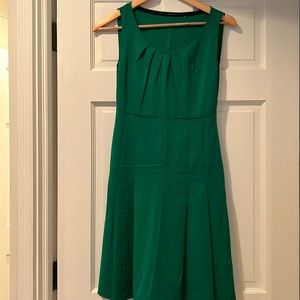 Adorable classic dress size 0 worn once